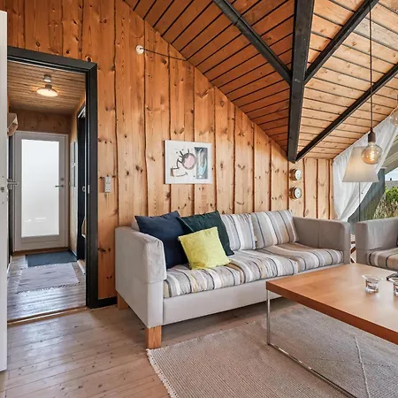 Hyggeligt Og Lyst Taet Pa Vesterhavet Og Klitterne I Vejlby Klit Sj513 Vakantiehuis Harboør