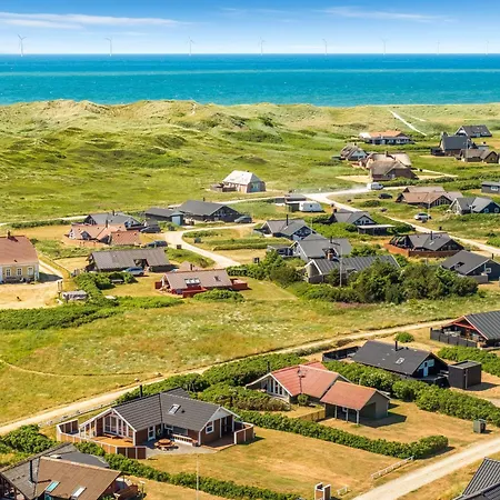 Hyggeligt Og Lyst Taet Pa Vesterhavet Og Klitterne I Vejlby Klit Sj513 הרבור
