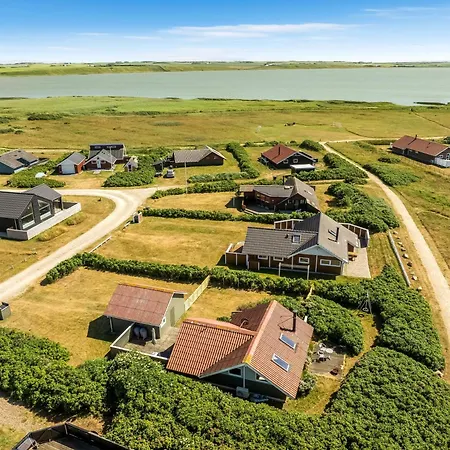 بيت للعطل Hyggeligt Og Lyst Taet Pa Vesterhavet Og Klitterne I Vejlby Klit Sj513