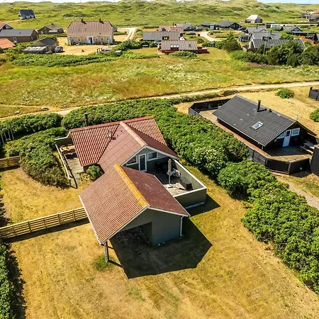 Vakantiehuis Hyggeligt Og Lyst Taet Pa Vesterhavet Og Klitterne I Vejlby Klit Sj513